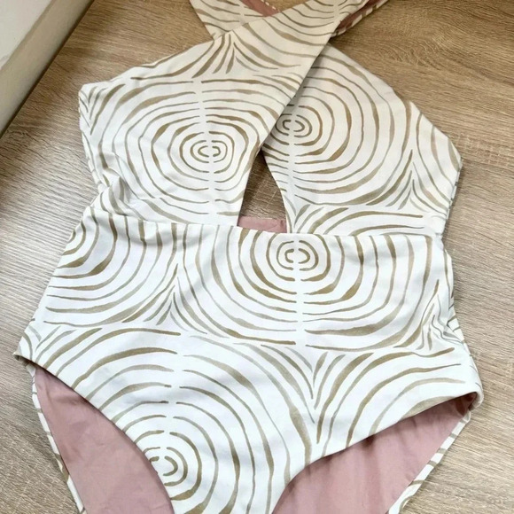 New Cala De La Cruz Susana One Piece Swimsuit Swim Cream Swirl Halter Large - Picture 11 of 16